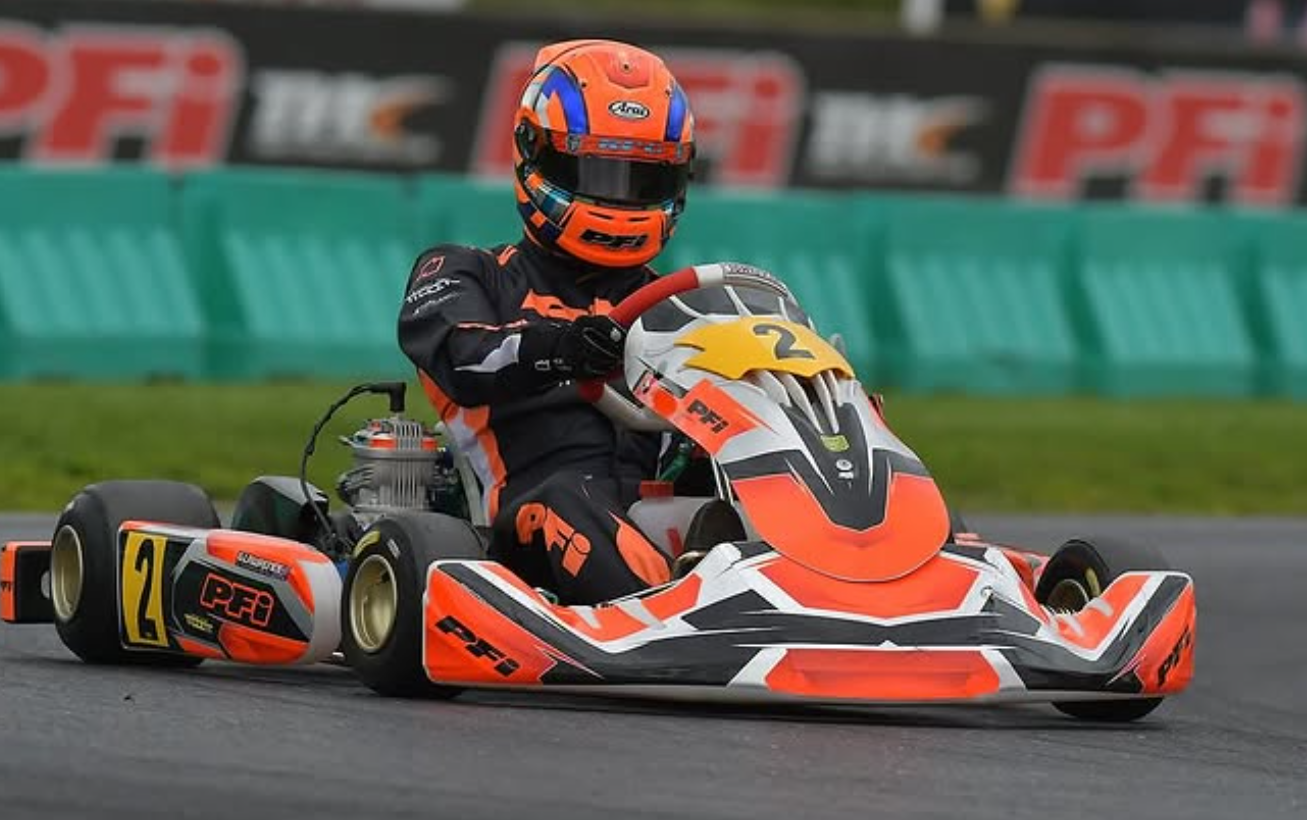 Gus Lawrence se impone en la manga clasificatoria A-C de la categoría X30 Senior