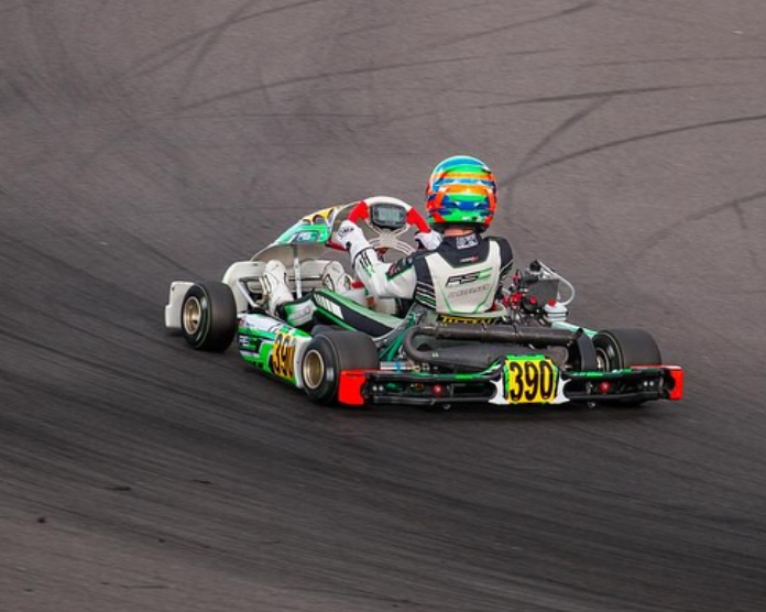 Knud Nielsen se impone en la Super Heat de la categoría S125