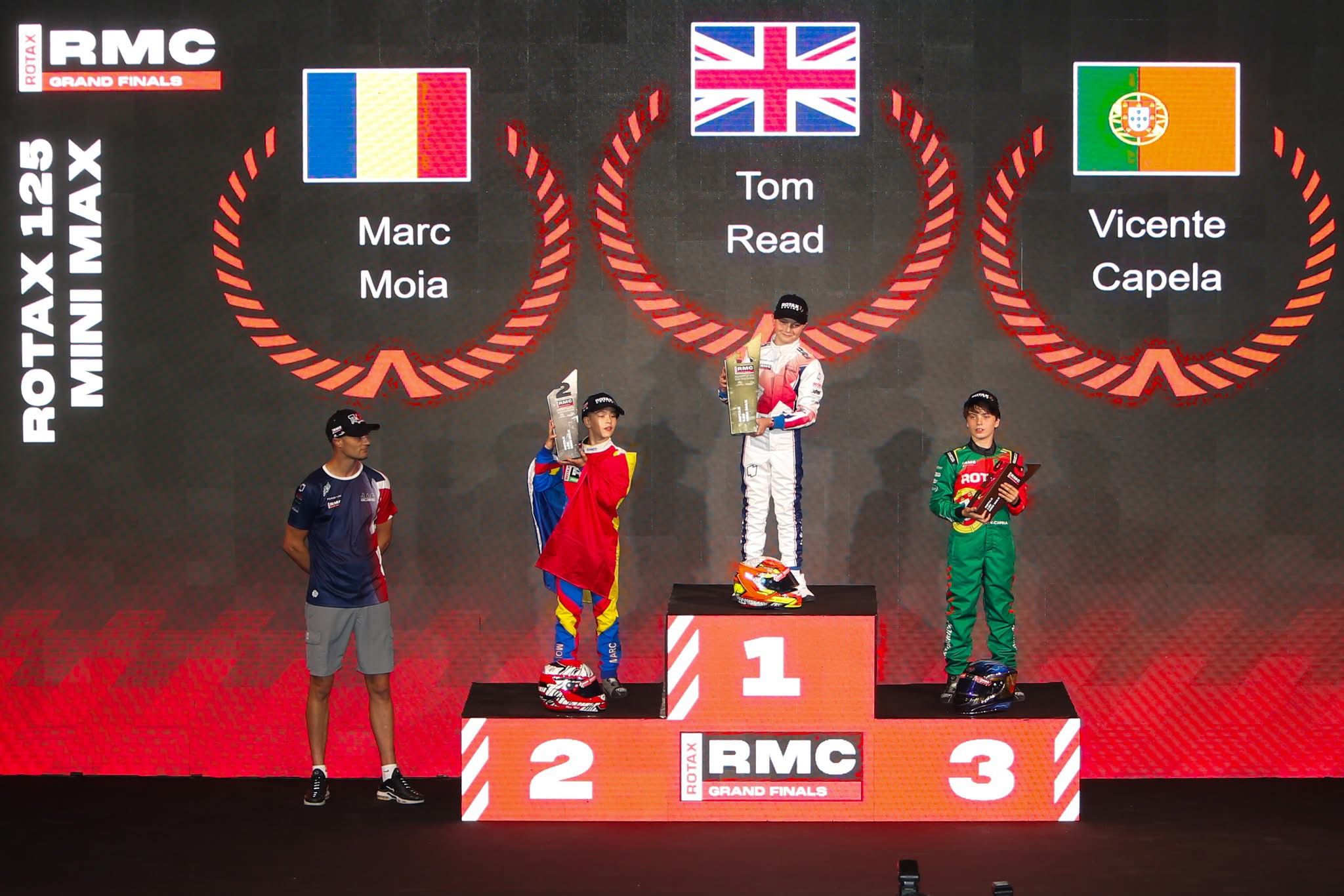 El piloto portugués Vicente Capela brilla en la Final Rotax mundial en Bahrein