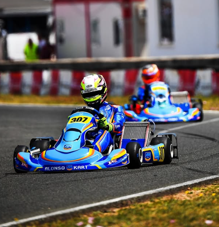 Aaron García López logra un triunfo histórico en el karting español venciendo con autoridad en la Super Heat 1